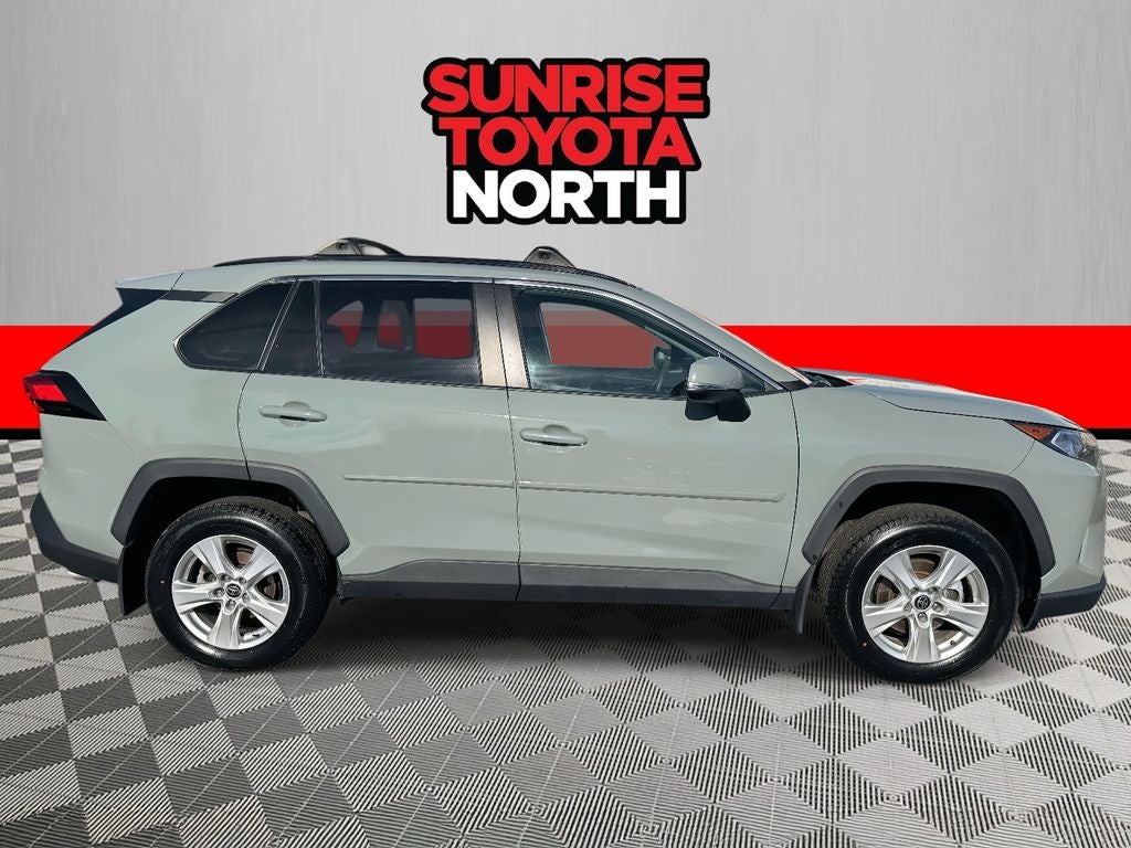 2021 Toyota RAV4 XLE