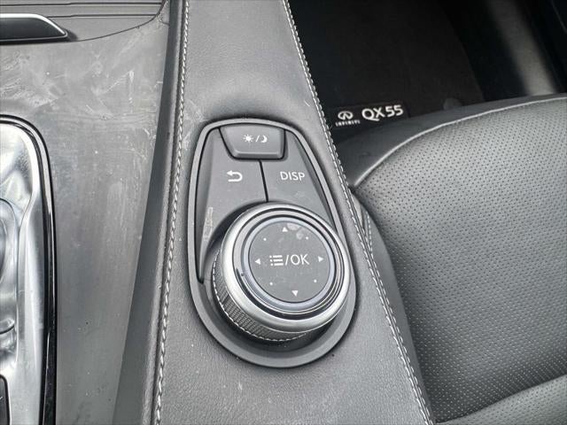 2023 INFINITI QX55 LUXE