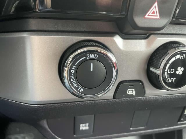 2016 Toyota Tacoma SR5