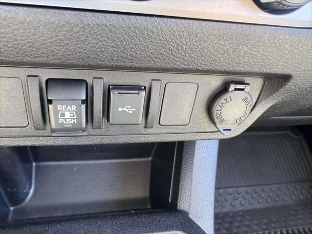 2020 Toyota Tacoma SR5 V6
