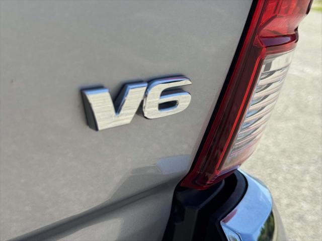 2020 Toyota Tacoma SR5 V6