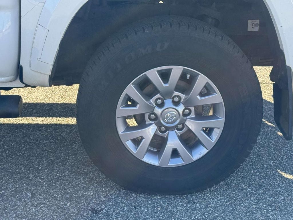 2019 Toyota Tacoma SR5 V6