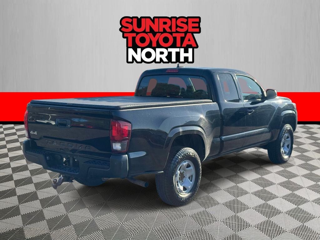 2022 Toyota Tacoma SR