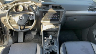 2021 Volkswagen Tiguan 2.0T SE R-Line Black