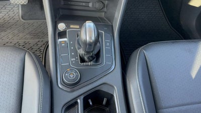2021 Volkswagen Tiguan 2.0T SE R-Line Black