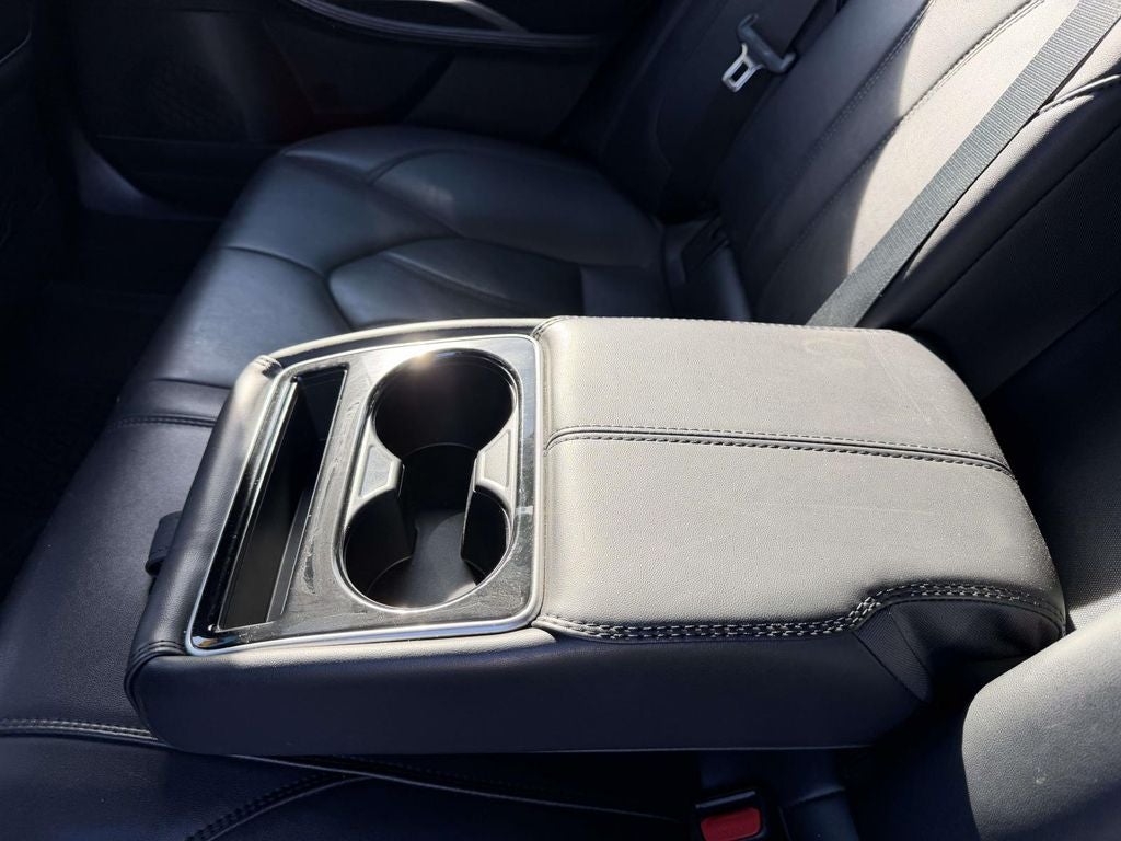 2019 Toyota Avalon XLE