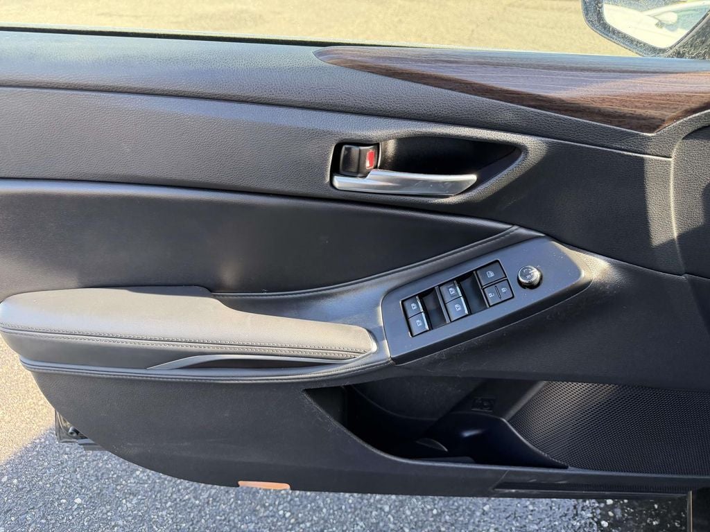 2019 Toyota Avalon XLE