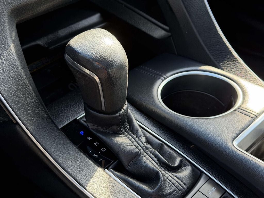 2019 Toyota Avalon XLE