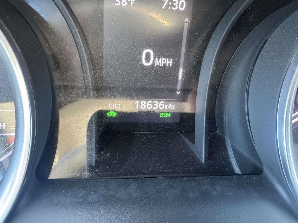 2023 Toyota Camry Hybrid LE