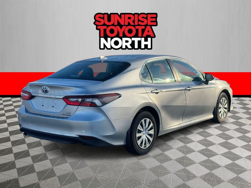 2023 Toyota Camry Hybrid LE