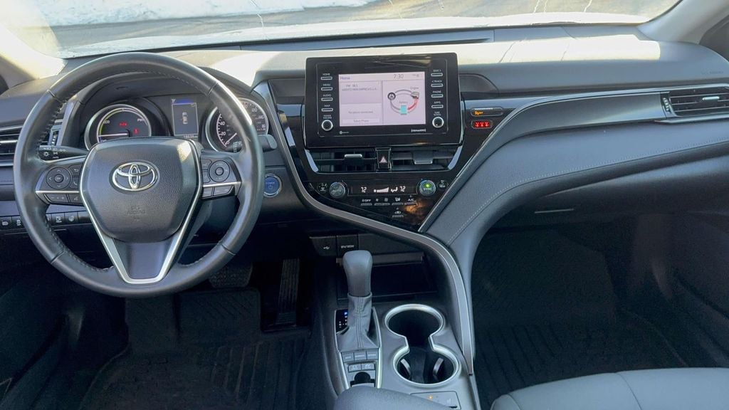 2023 Toyota Camry Hybrid LE