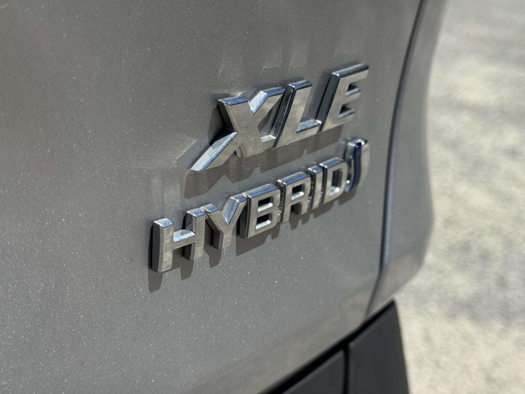 2024 Toyota RAV4 Hybrid XLE
