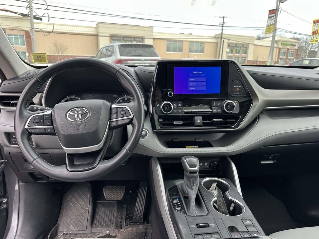 2023 Toyota Highlander XLE