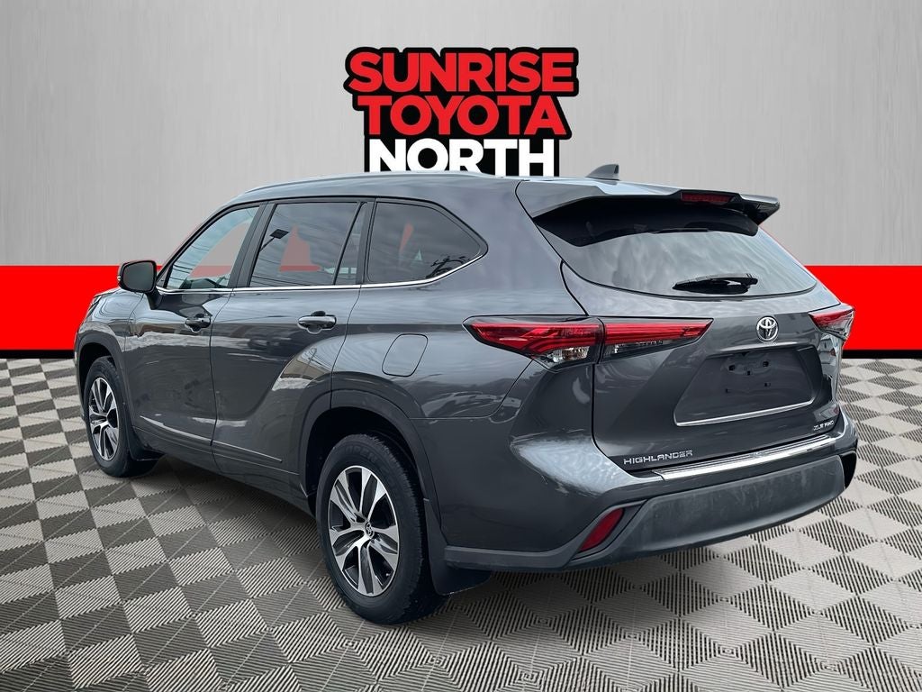 2023 Toyota Highlander XLE