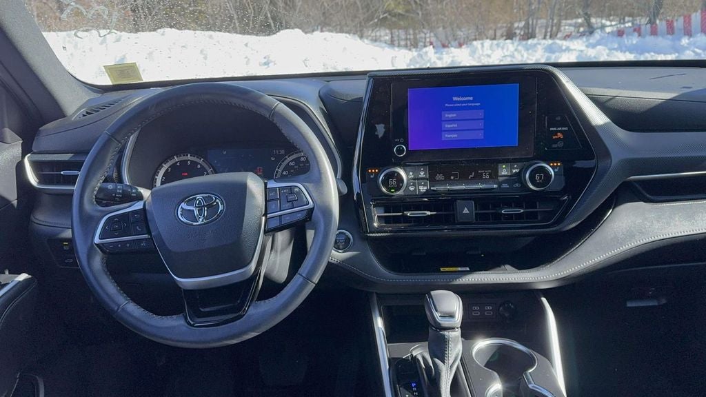 2023 Toyota Highlander XSE