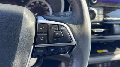 2023 Toyota Highlander XSE