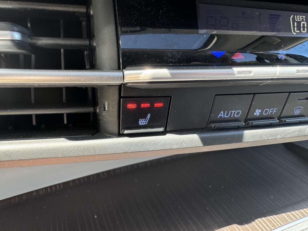 2023 Toyota Sienna XLE 7 Passenger