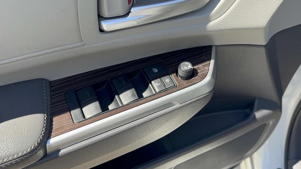 2023 Toyota Sienna XLE 7 Passenger