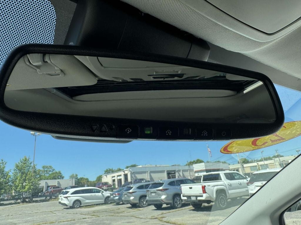 2023 Toyota Sienna XLE 7 Passenger