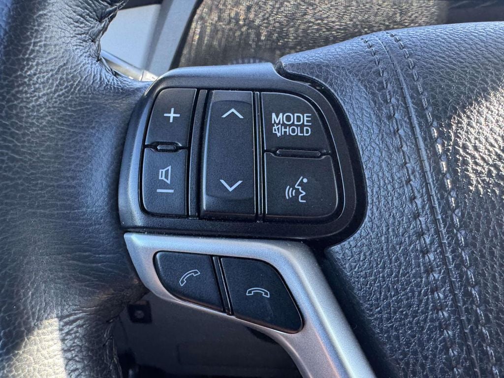 2020 Toyota Sienna XLE 8 Passenger