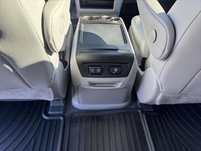 2020 Toyota Sienna XLE 8 Passenger