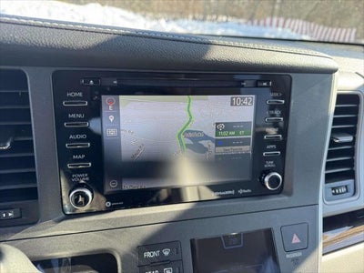 2020 Toyota Sienna XLE 8 Passenger