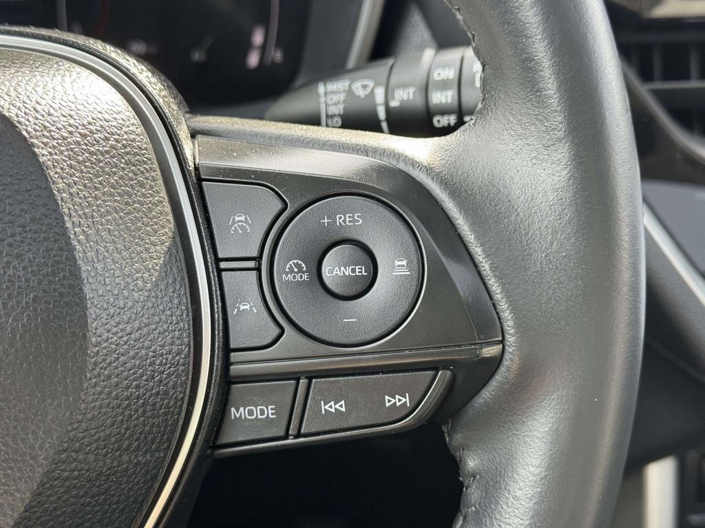 2024 Toyota Corolla Cross XLE