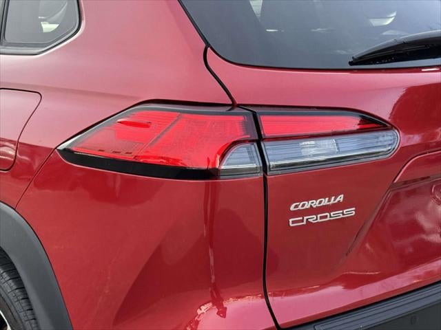 2024 Toyota Corolla Cross XLE