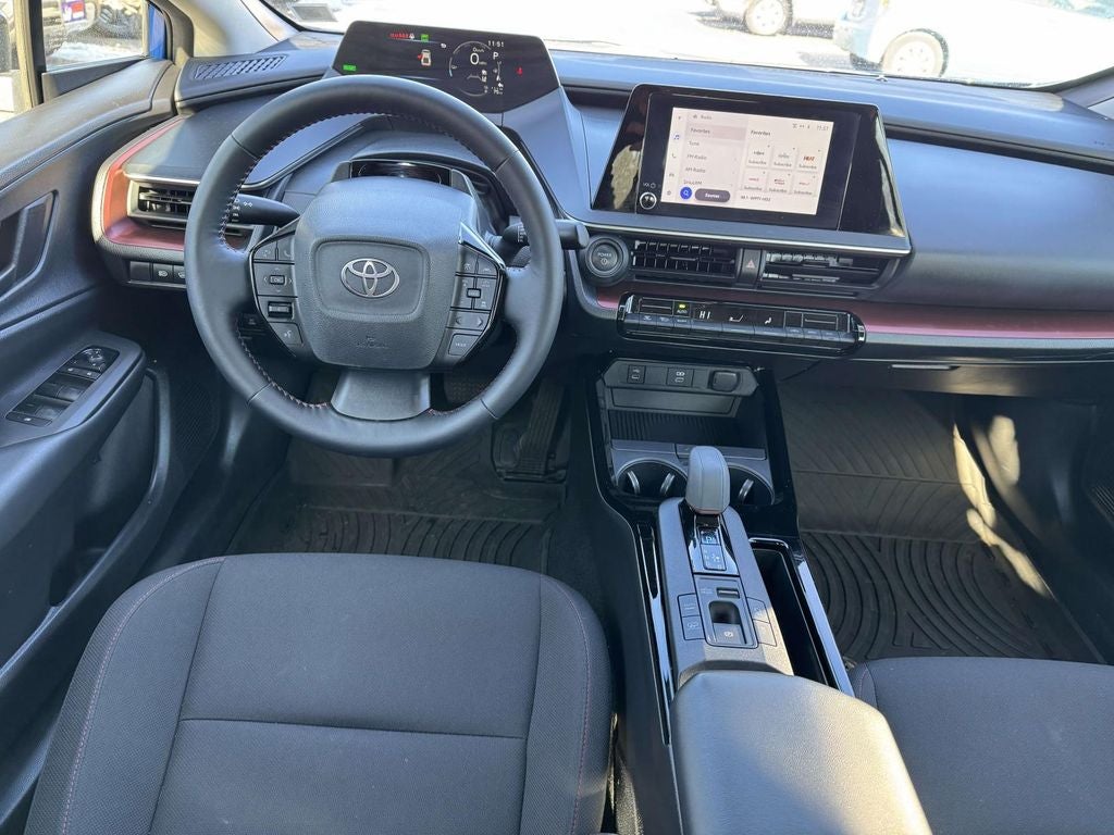 2025 Toyota Prius Plug-In Hybrid phev