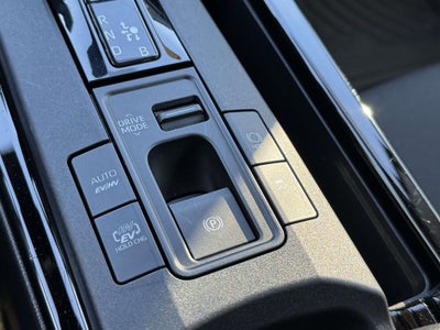 2025 Toyota Prius Plug-In Hybrid phev