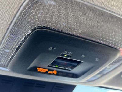 2025 Toyota Prius Plug-In Hybrid phev