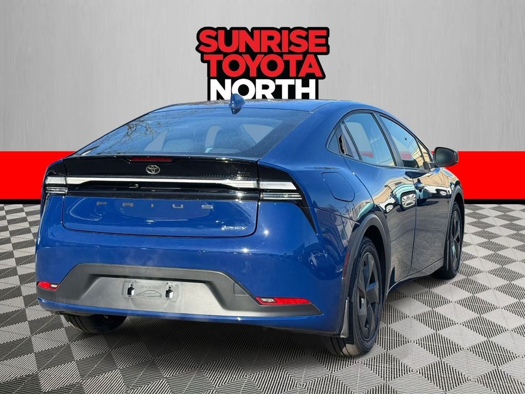 2025 Toyota Prius Plug-In Hybrid phev