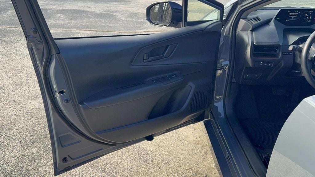 2024 Toyota Prius Prime SE