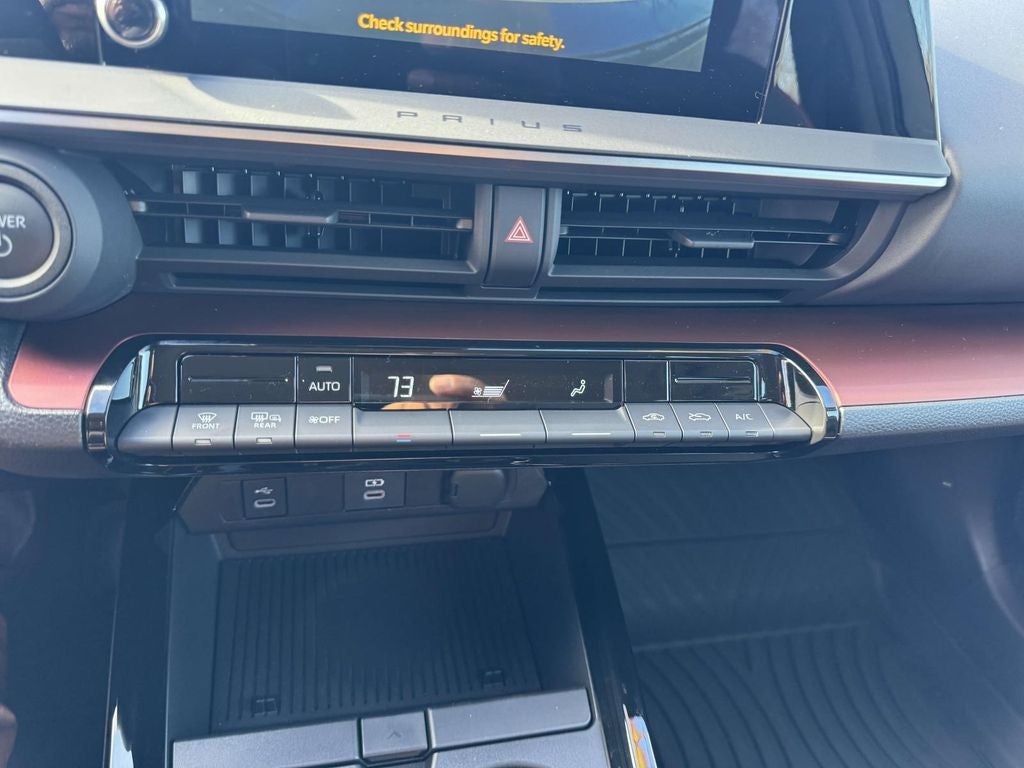 2024 Toyota Prius Prime SE