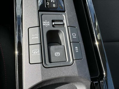 2024 Toyota Prius Prime SE