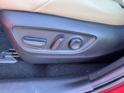 2023 Toyota Venza LE