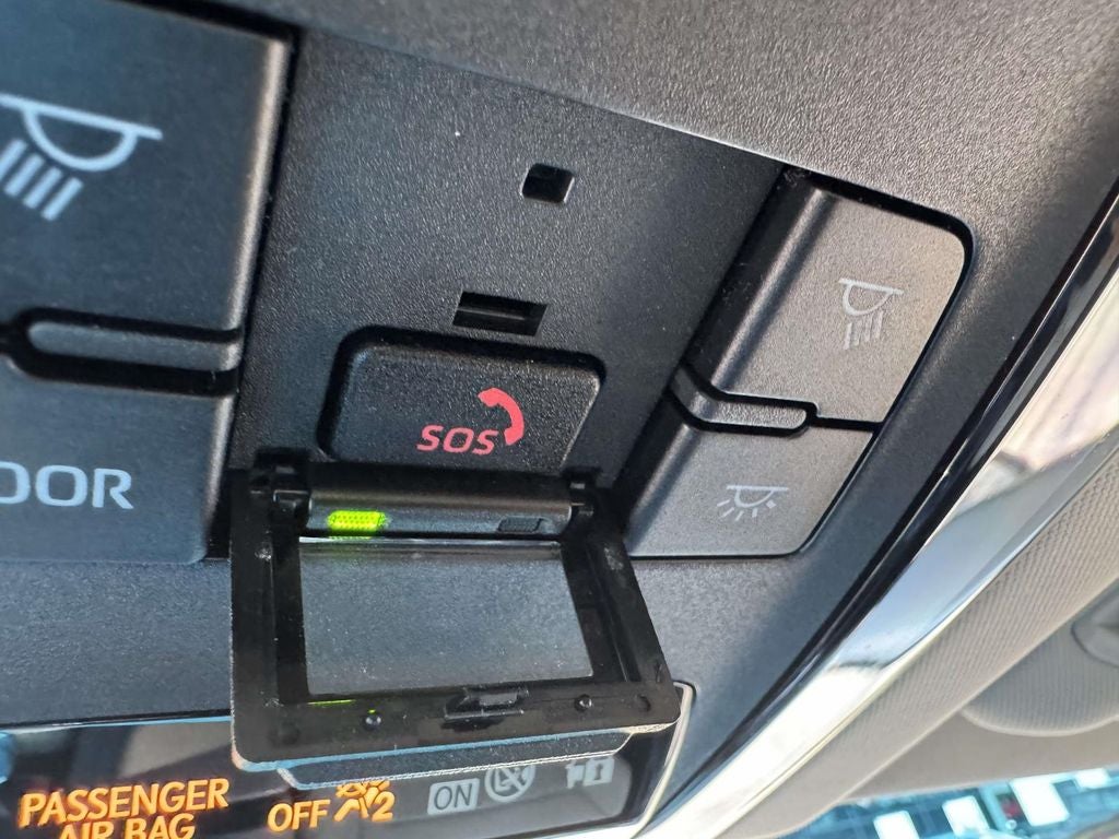 2023 Toyota Venza LE