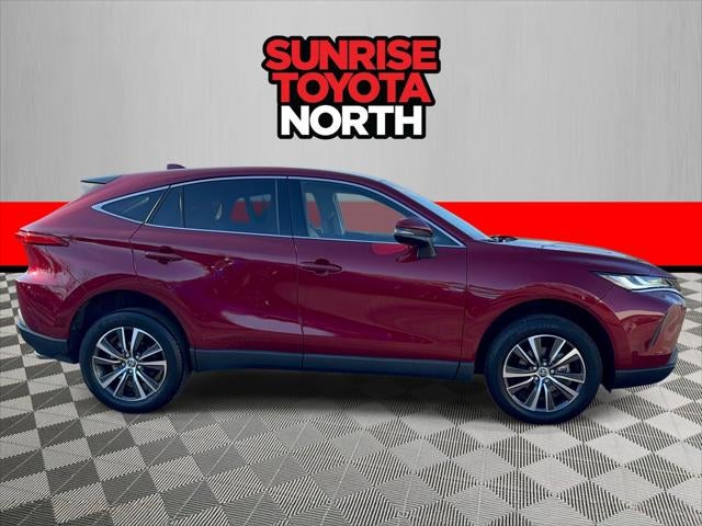 2023 Toyota Venza LE