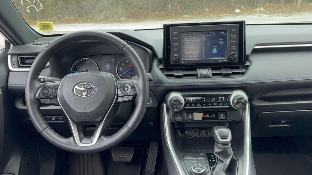 2022 Toyota RAV4 Hybrid SE