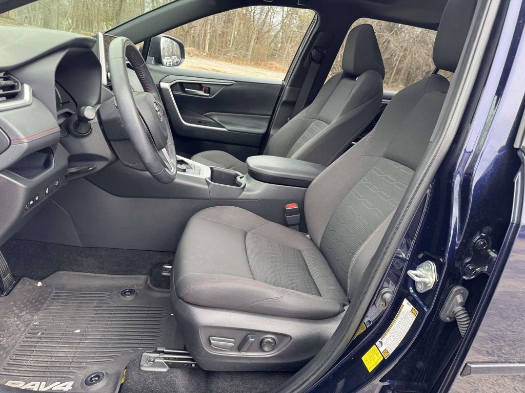 2023 Toyota RAV4 Prime SE