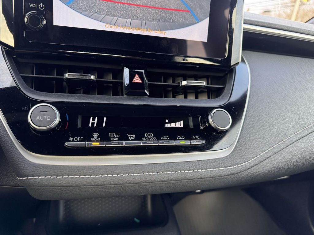 2023 Toyota Corolla Hatchback SE