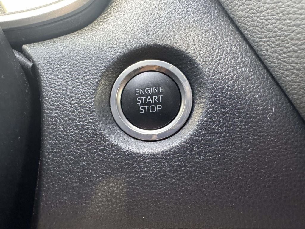 2023 Toyota Corolla Hatchback SE