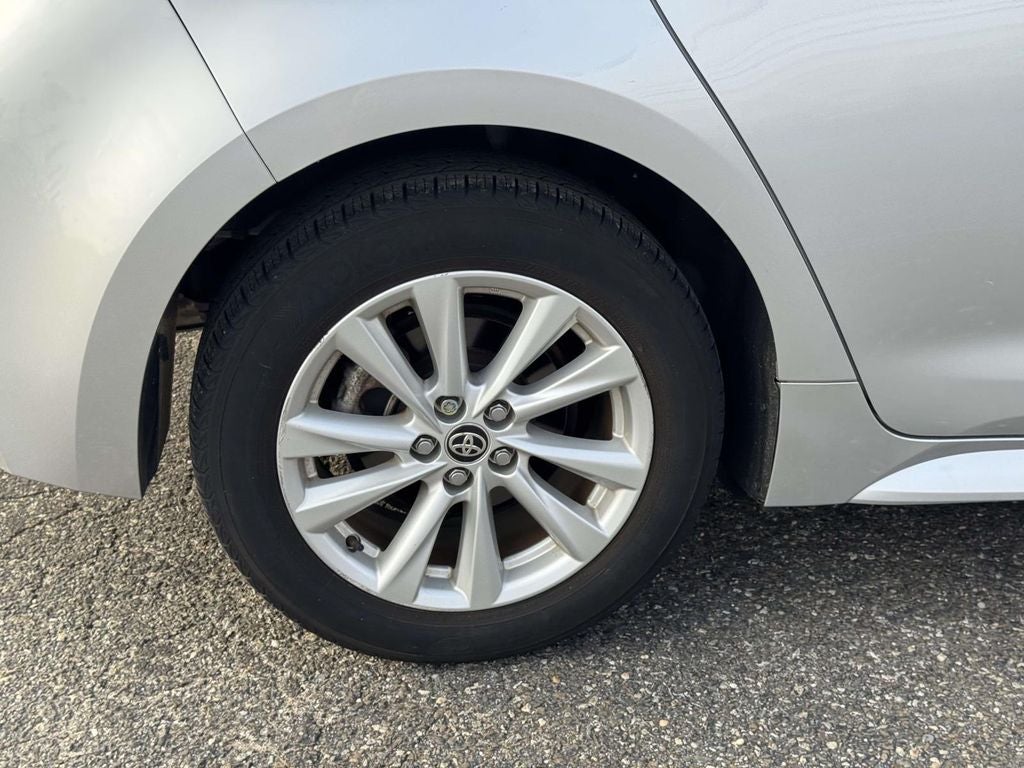 2023 Toyota Corolla Hatchback SE