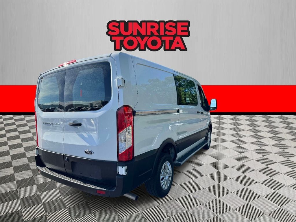 2025 Ford Transit-250 Base