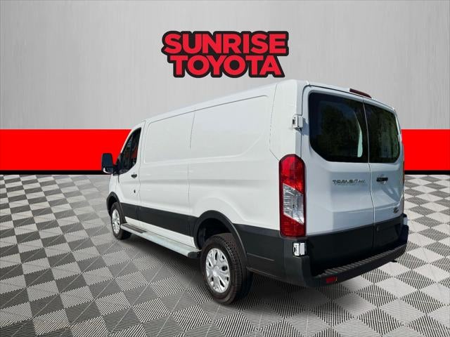 2025 Ford Transit-250 Base