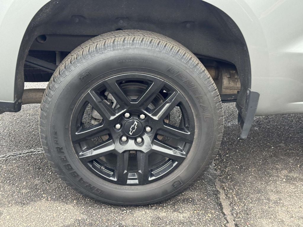 2023 Chevrolet Silverado 1500 Custom