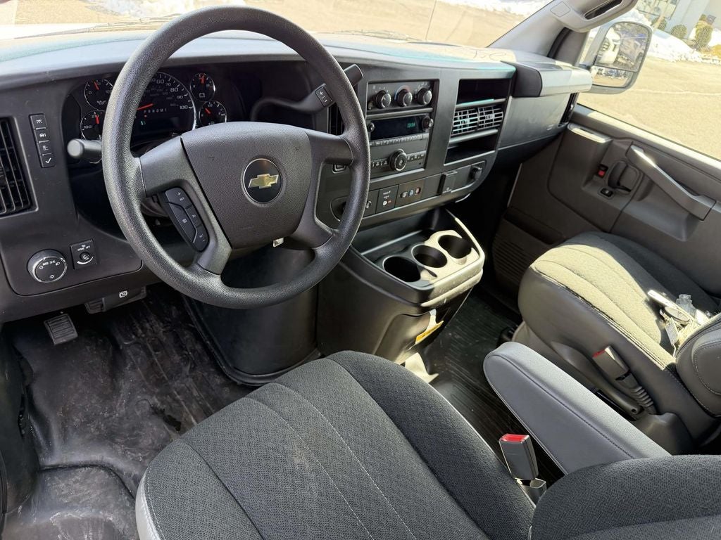 2024 Chevrolet Express 2500 Work Van Cargo
