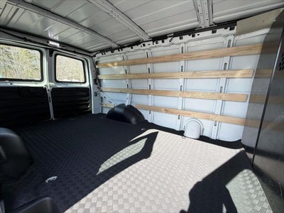 2024 Chevrolet Express 2500 Work Van Cargo