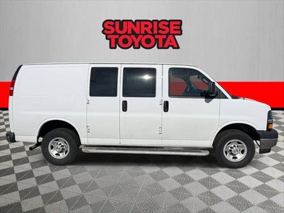 2024 Chevrolet Express 2500 Work Van Cargo
