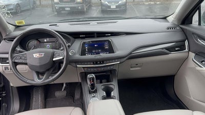2023 Cadillac XT4 Premium Luxury